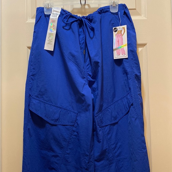 Tinseltown Pants - Tinseltown SZ M Parachute Pants NWT Wide leg
